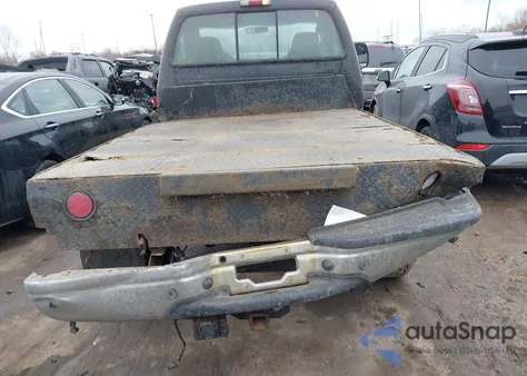 2004 Ford F-250 Xl/Xlt z USA, uszkodzony, nr VIN 1FTNF21L54EC02303